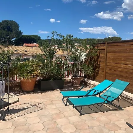 Les Marines De Pierreplane